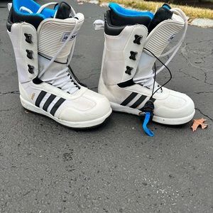 Adidas Sambas Snowboard Boots